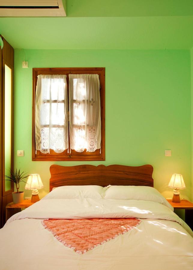 Victoria'S Guesthouse Damouchari Exteriör bild