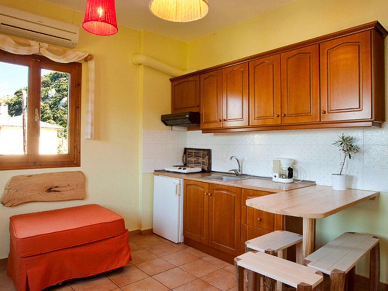Victoria'S Guesthouse Damouchari Exteriör bild